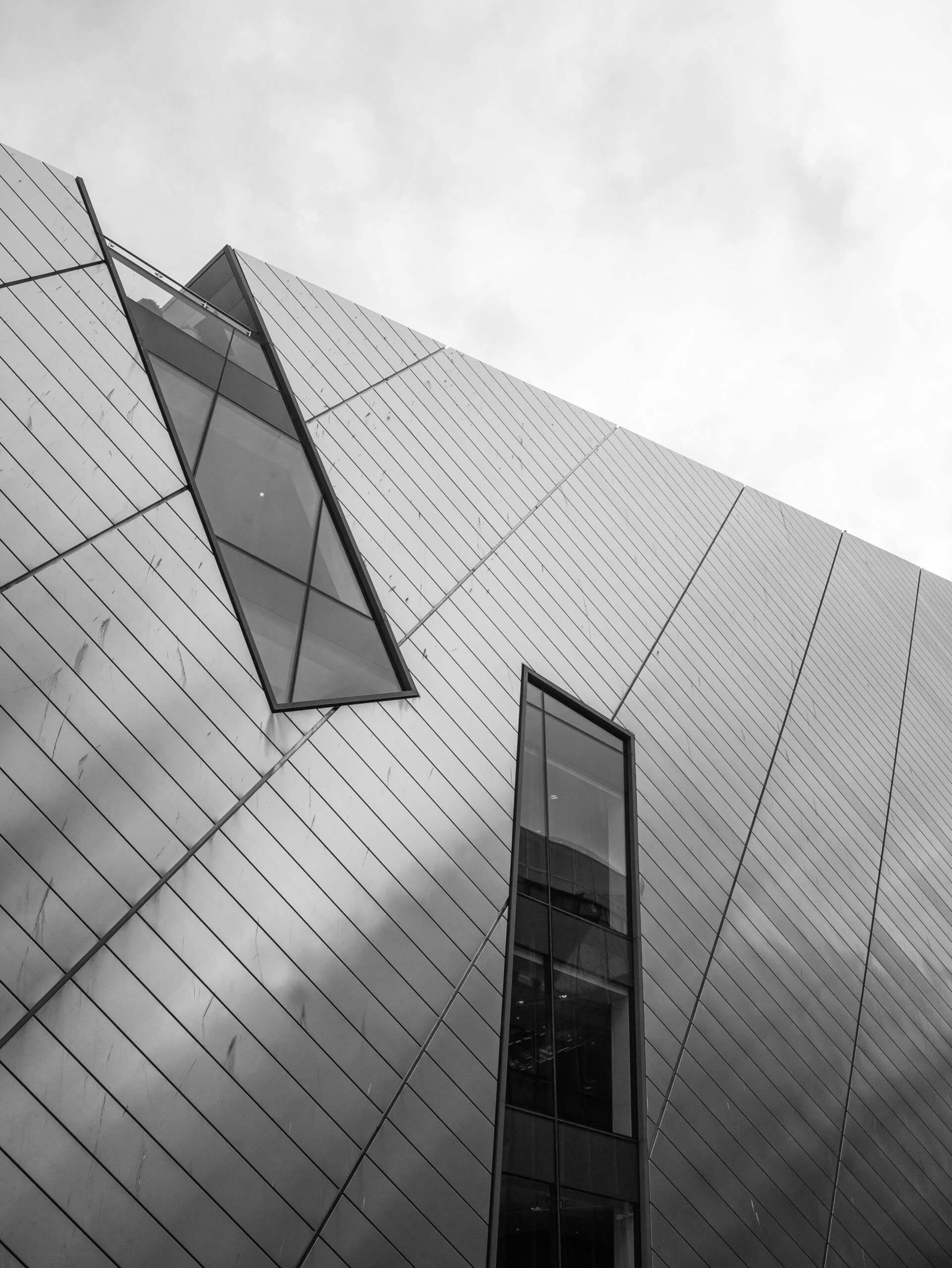 pexels-lucas-mosesson-2148353476-30052bw118
